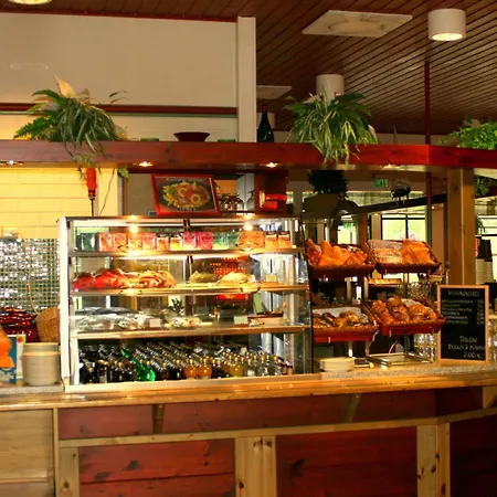 Karjalan Kievari מלון Kesälahti